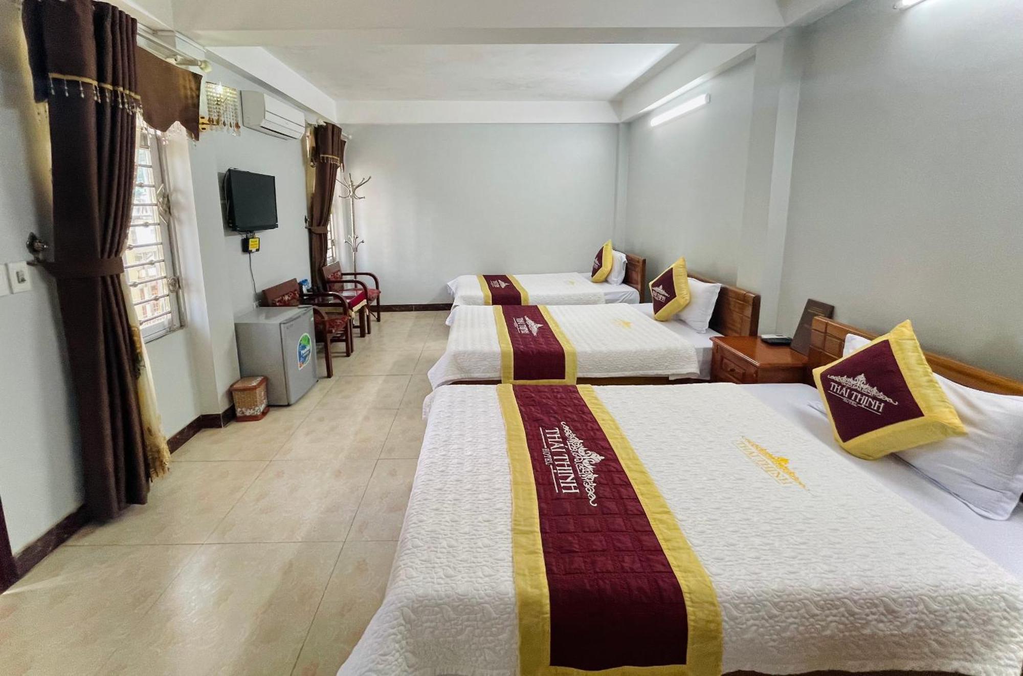 Thai Thinh Hotel Dong Van  Exterior photo