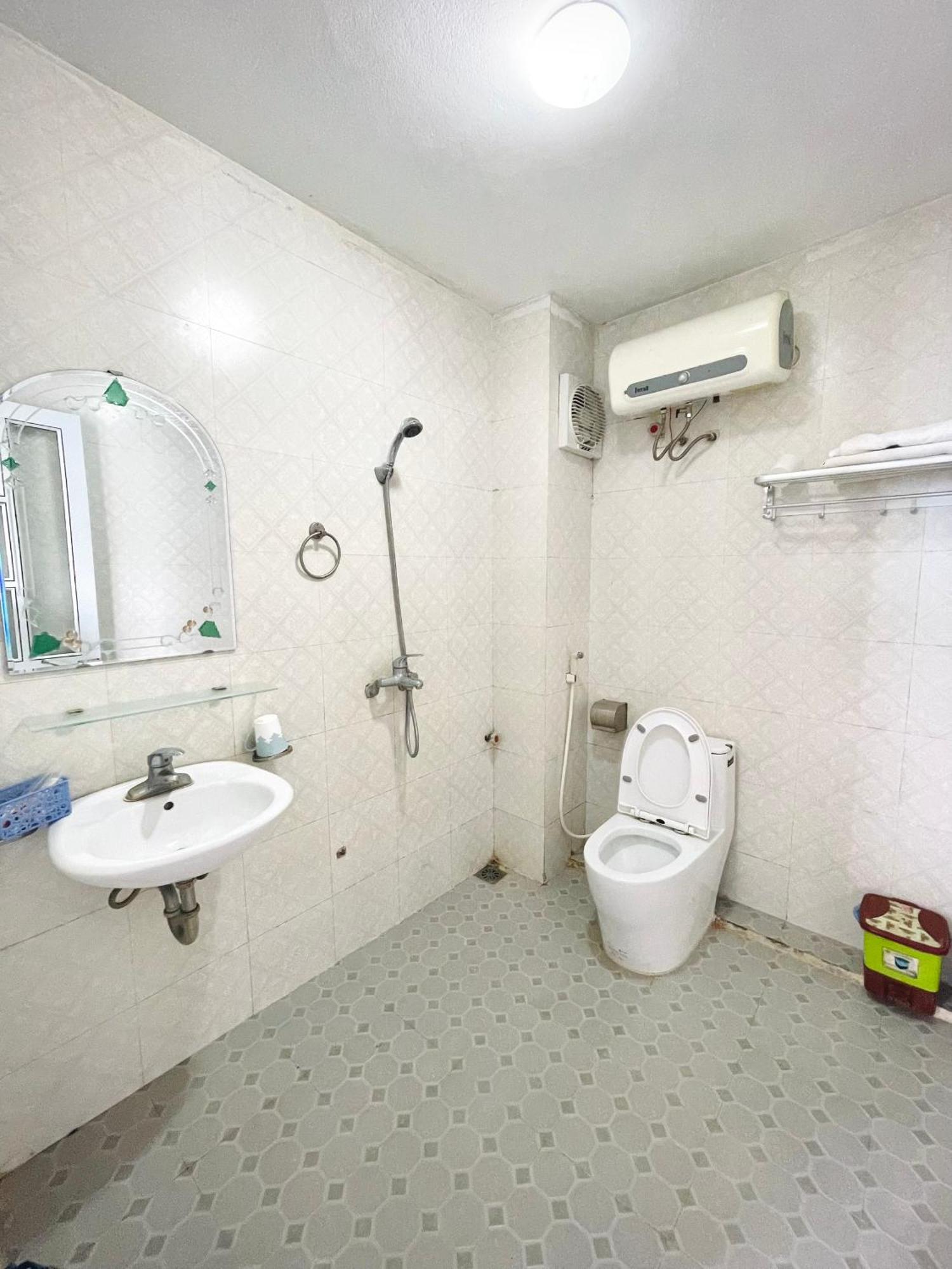 Thai Thinh Hotel Dong Van  Exterior photo