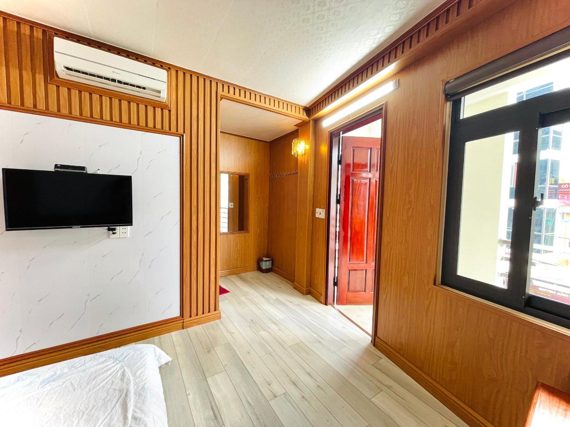 Thai Thinh Hotel Dong Van  Exterior photo